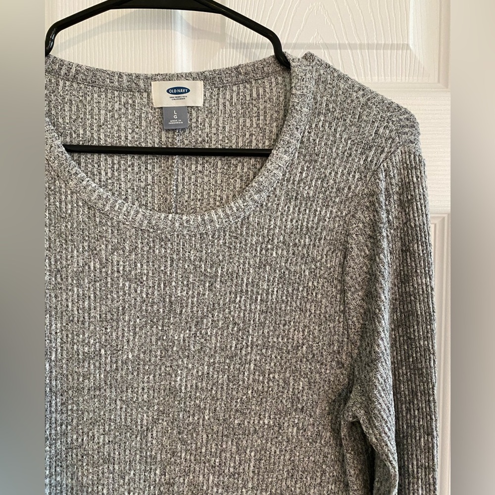Old Navy Ribbed Grey Long Sleeve Shirt